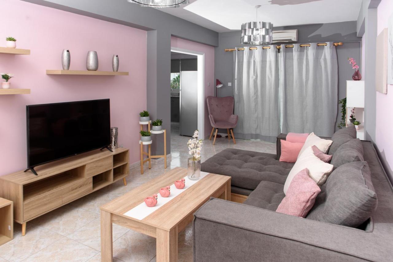 Callisto 3 Bedroom Apartment Larnaca Exterior photo