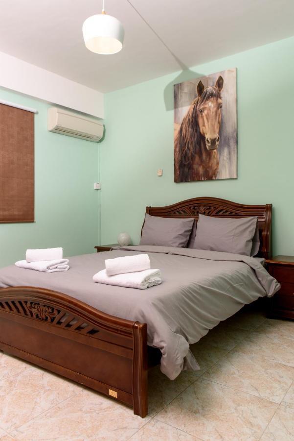 Callisto 3 Bedroom Apartment Larnaca Exterior photo